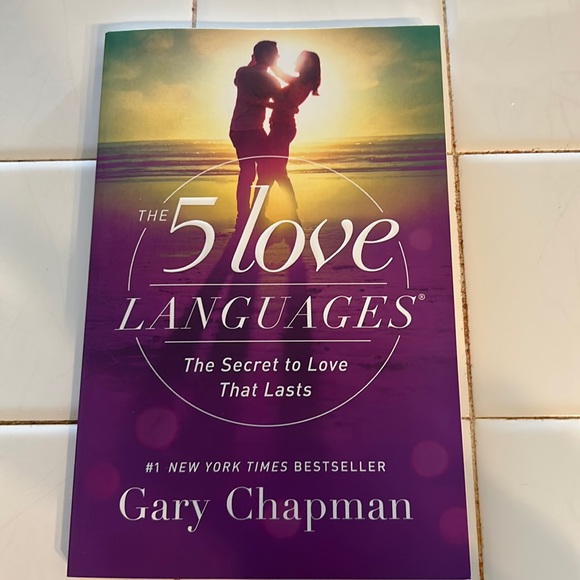 The 5 love languages - Picture 2 of 3